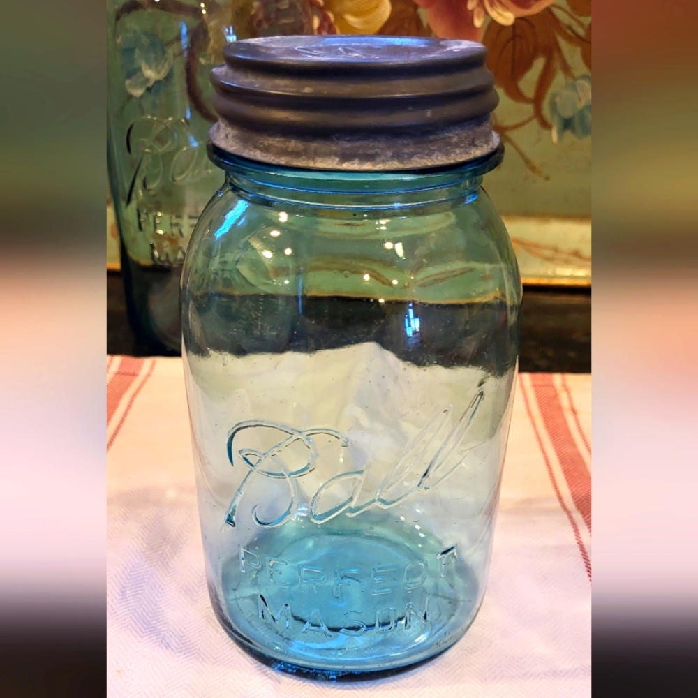 Vintage Aqua Blue 1920s to early 1930s Ball Perfect Mason Jar